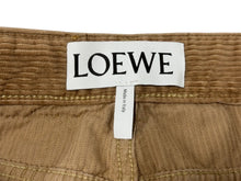 Load image into Gallery viewer, LOEWE ロエベ コーデュロイパンツ トラウザー イタリア製 コーデュロイ ブラウン サイズ50 美品 中古 4c067640
