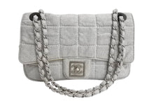 Load image into Gallery viewer, CHANEL シャネル スポーツライン チェーンショルダーバッグ マトラッセ 9番台 コットン グレー マットシルバー金具 美品 中古 4c067660