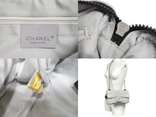 Load image into Gallery viewer, CHANEL シャネル スポーツライン チェーンショルダーバッグ マトラッセ 9番台 コットン グレー マットシルバー金具 美品 中古 4c067660