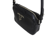 画像をギャラリービューアに読み込む, 極美品 PRADA プラダ ショルダーバッグ 1BH096 斜め掛けバッグ ブラック レザー シルバー金具 中古 4c067687 