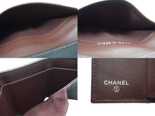 Load image into Gallery viewer, CHANEL シャネル クラシック スモール フラップ ウォレット 三つ折り財布 31番台 キャビアスキン ブラック 美品 中古 4c067745