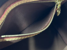 Load image into Gallery viewer, LOUIS VUITTON ルイヴィトン モノグラム スピーディ25 ハンドバッグ M41109 ブラウン ロゴ 手持ち 美品 中古 4c067755