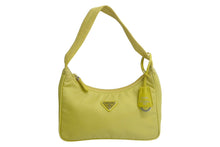 Load image into Gallery viewer, PRADA プラダ Re-Edition 2000 ハンドバッグ ワンショルダーバッグ 1NE515 トライアングルロゴ ナイロン イエロー 美品 中古 4c067779