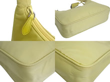 Load image into Gallery viewer, PRADA プラダ Re-Edition 2000 ハンドバッグ ワンショルダーバッグ 1NE515 トライアングルロゴ ナイロン イエロー 美品 中古 4c067779