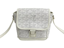 Load image into Gallery viewer, Goyard ゴヤール グランブルーPM ショルダーバッグ ポシェット レザー ホワイト シルバー金具 美品 中古 4c067783