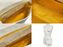 Load image into Gallery viewer, Goyard ゴヤール グランブルーPM ショルダーバッグ ポシェット レザー ホワイト シルバー金具 美品 中古 4c067783