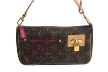 Load image into Gallery viewer, LOUIS VUITTON ルイヴィトン アクセサリーポーチ モノグラムペルフォ ポシェットアクセソワール M95183 ブラウン 美品 中古 4c067794