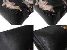 Load image into Gallery viewer, Dior homme ディオールオム 2WAYバッグ トートバッグ ショルダーバック 総柄 DAN WITZ ダン・ウィッツ モッシュピット 美品 中古 4c067831