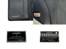 Load image into Gallery viewer, 極美品 CHANEL シャネル カードケース ココマーク ソフトカーフ 手帳カバー ゴールド金具 ブラック 6番台 中古 4c067842