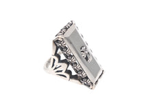 Load image into Gallery viewer, 新品未使用 CHROME HEARTS クロムハーツ RECT CRS SIDE カクテルリング 指輪 CHクロス サイズ17.5号 重量38.8g 2014刻印 シルバー925 中古 4c067864