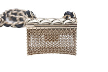Load image into Gallery viewer, 極美品 CHANEL シャネル ネックレス AB6135 バッグ型ロングネックレス ペンダント ゴールド ブラック 中古 4c067894