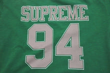 画像をギャラリービューアに読み込む, 未使用 Supreme シュプリーム パッチワーク 半袖Tシャツ フットボールサイズL グリーン グレー ホワイト 中古 4c067907 