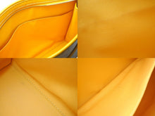 Load image into Gallery viewer, GOYARD ゴヤール ジュバンスMM ポーチ クラッチバッグ ゴヤールディンキャンバス カーフスキン イエロー 美品 中古 4c067912