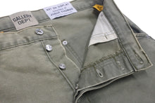 Load image into Gallery viewer, Gallery Dept. ギャラリーデプト La Carpenter Flare Trousers Moss エルエー カーペンター フレアパンツ 32インチ モス 美品 中古 4c067974