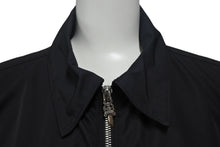 Load image into Gallery viewer, 新品同様 CHROME HEARTS クロムハーツ CHクロスパッチ ダガージップアップシャツ サイズM ナイロン カーフスキン シルバ−925 中古 4c067999