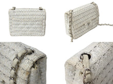 Load image into Gallery viewer, CHANEL シャネル ミニマトラッセ ツイード ショルダーバッグ ミニバッグ 9番台 フランス製 ホワイト シルバー金具 美品 中古 4c068015