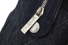 Load image into Gallery viewer, CHANEL シャネル チェーントートバッグ ココマーク デニム 2009年頃 13番台 シルバー金具 美品 中古 4c068022