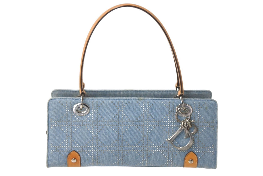 Christian Dior クリスチャンディオール ハンドバッグ 長方形 カナージュスタッズ ホリゾンタルバッグ イタリア製 ヌメ革 ブルー 美品 中古 4c068032