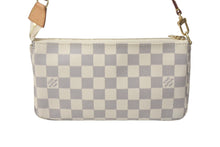 Load image into Gallery viewer, 極美品 LOUIS VUITTON ルイヴィトン ポシェットアクセソワール アクセサリーポーチ ダミエ ハンドバッグ N51986 ホワイト 中古 4c068074