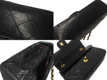 Load image into Gallery viewer, CHANEL シャネル マトラッセ23 チェーンショルダーバッグ 2番台 ラムスキン ゴールド金具 ブラック 美品 中古 4c068084