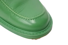 Load image into Gallery viewer, CHANEL × PHARRELL シャネル ファレル・ウィリアムス カプセルコレクション Mocassins ローファー G34695 グリーン カーフスキン サイズ41 良品 中古 4c068118