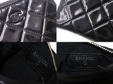 Load image into Gallery viewer, CHANEL シャネル コインケース ココマーク ロゴ 16番台 スペイン製 エナメル ブラック シルバー金具 美品 中古 4c068182