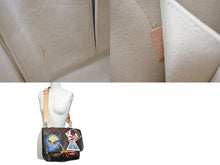 Load image into Gallery viewer, LOUIS VUITTON ルイヴィトン シンディー シャーマン カメラメッセンジャー ショルダーバッグ M40287 美品 中古 4c068247