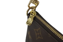 Load image into Gallery viewer, 極美品 LOUIS VUITTON ルイヴィトン モノグラム ミニポシェット アクセソワール アクセサリーポーチ M58009 ブラウン 中古 4c068316