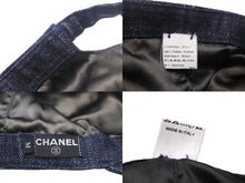 Load image into Gallery viewer, CHANEL シャネル ココマーク キャップ デニムライン イタリア製 コットン ブルー ゴールド サイズM 美品 中古 4c068326