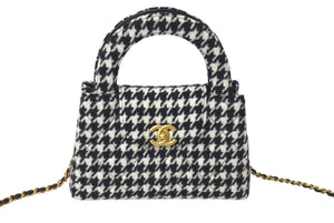 極美品 CHANEL シャネル ミニハンドバッグ ショルダーバッグ 千鳥 ブラック/ホワイト ランダムシリアル AS4416 中古 4c068345