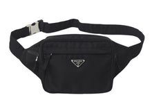 画像をギャラリービューアに読み込む, 極美品 PRADA プラダ ウエストバッグ ボディバッグ V210 トライアングルロゴ ブラック ナイロン シルバー金具 中古 4c068402 