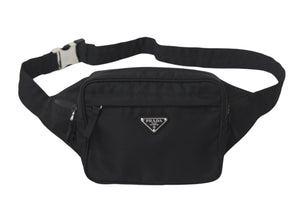 極美品 PRADA プラダ ウエストバッグ ボディバッグ V210 トライアングルロゴ ブラック ナイロン シルバー金具 中古 4c068402 