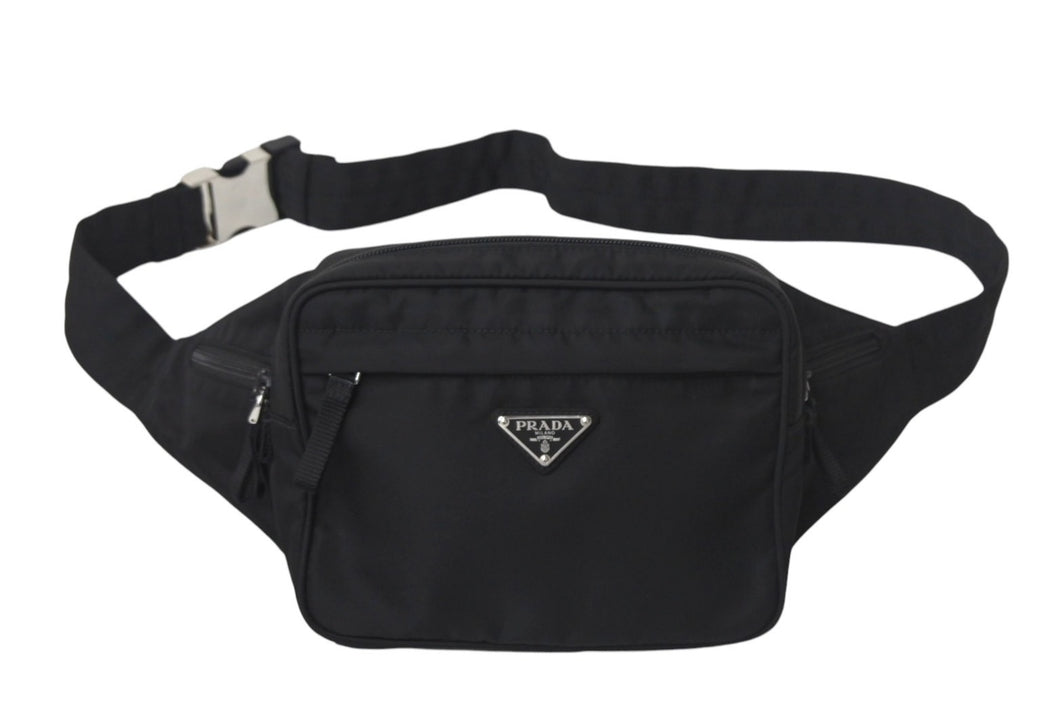 極美品 PRADA プラダ ウエストバッグ ボディバッグ V210 トライアングルロゴ ブラック ナイロン シルバー金具 中古 4c068402 