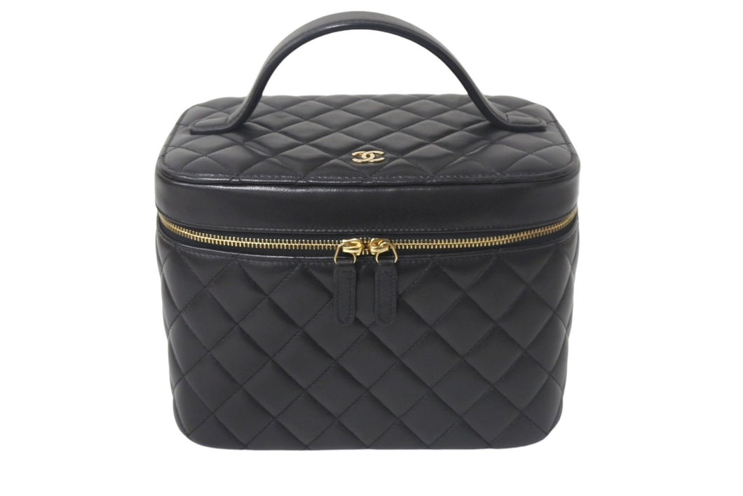 新品同様 CHANEL シャネル ココマーク バニティバッグ ハンドバッグ キルティング ラムスキン ブラック 22番台 中古 4c068404