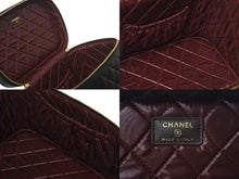 Load image into Gallery viewer, 新品同様 CHANEL シャネル ココマーク バニティバッグ ハンドバッグ キルティング ラムスキン ブラック 22番台 中古 4c068404
