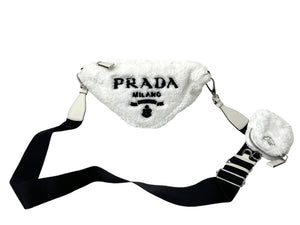 極美品 PRADA プラダショルダーバッグ 1BH190 パイルポーチ付き トライアングル ブラック ホワイト レザー シルバー金具 中古ロゴ 4c068406 