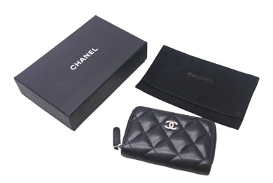 CHANEL シャネル コインケース マトラッセ クラシック ジップ コインパース ココマーク ラムスキン シルバー ブラック 美品 中古 4c068427