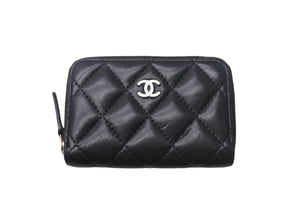 CHANEL シャネル コインケース マトラッセ クラシック ジップ コインパース ココマーク ラムスキン シルバー ブラック 美品 中古 4c068427