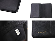 Load image into Gallery viewer, 極美品 CHANEL シャネル カードケース ココマーク ソフトカーフ 手帳カバー ゴールド金具 ブラック 6番台 中古 4c068428