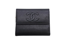 Load image into Gallery viewer, CHANEL シャネル ココマーク 二つ折り財布 コンパクトウォレット キャビアスキン ブラック ゴールド金具 美品 中古 4c068461