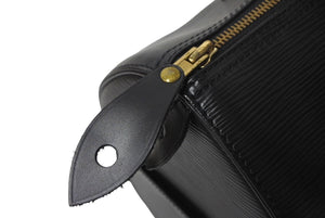 LOUIS VUITTON ルイヴィトン スピーディ30 ハンドバッグ M59022 エピレザー ブラック ゴールド金具 美品 中古 4c068463