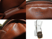 Load image into Gallery viewer, LOUIS VUITTON ルイヴィトン アマゾン ショルダーバッグ モノグラム M45236 ブラウン ゴールド金具 美品 中古 4c068470