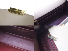 Load image into Gallery viewer, CHANEL シャネル マトラッセ ミニチェーンショルダーバッグ ココマーク 18番台 ラムスキン ピンク ゴールド金具 美品 中古 4c068480