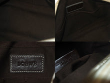 Load image into Gallery viewer, LOEWE ロエベ ハンドバッグ リピート アナグラム 290510 ホワイト ブラウン PVC レザー シルバー金具 美品 中古 4c068487