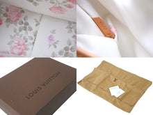 Load image into Gallery viewer, 新品同様 LouisVuitton ルイヴィトン サテン アベリア ハンドバッグ M92936 モノグラムマルチカラーサテン ウッド 中古 4c068511