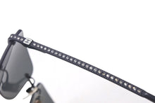 Load image into Gallery viewer, CHANEL シャネル リムレス サングラス メガネ 4120-B イタリア製 メタル ラインストーン ブラック サイズ55□16 美品 中古 4c068527