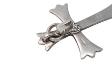 Load image into Gallery viewer, ChromeHearts クロムハーツ ラージCHクロスWベイル ネックレストップ 42.776g シルバー925 1998年製 美品 中古 4c068624