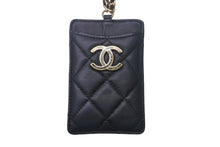 Load image into Gallery viewer, CHANEL シャネル マトラッセ チェーン パスケース 30番台 ラムスキン ネイビー ココマーク ゴールド金具 良品 中古 4c068629