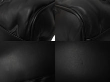 Load image into Gallery viewer, 激レア 新品同様 ルイヴィトン レザー XL モノグラム パファー キーポル 75 M44769 ボストンバッグ 中古 4c068672