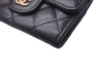 Load image into Gallery viewer, CHANEL シャネル カードケース AP0214 ココマーク フラップ キャビアスキン ブラック ゴールド金具 31番台 美品 中古 4c068700